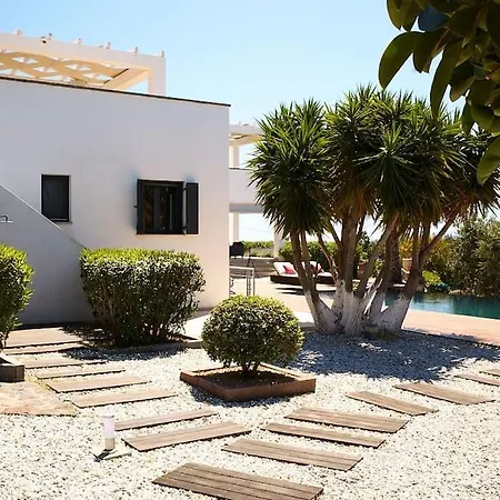 Holiday home Maisonnette Koukounaries Piscine Et Vue Mer Aegina