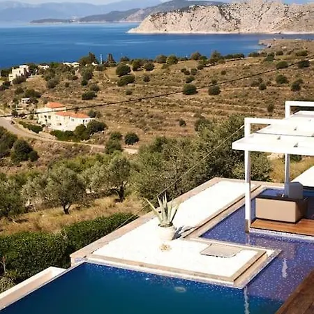 Holiday home Maisonnette Koukounaries Piscine Et Vue Mer *